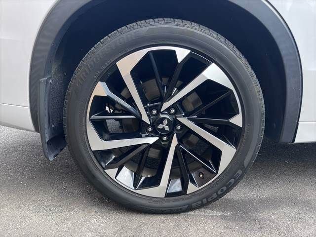 MITSUBISHI OUTLANDER PHEV 2022