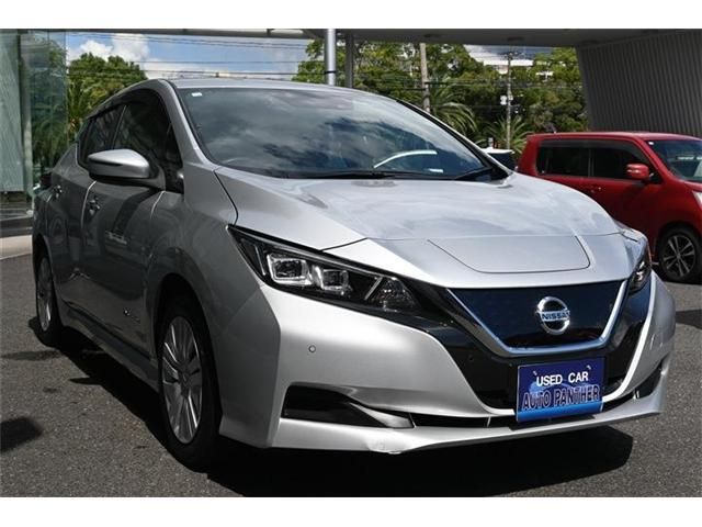 NISSAN LEAF 2020