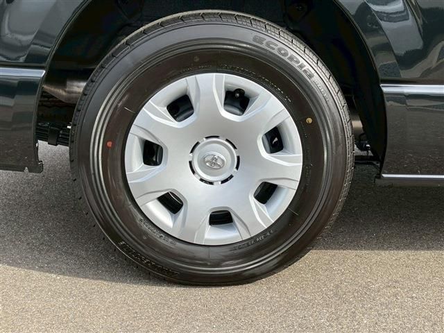 TOYOTA HIACE wagon 2025