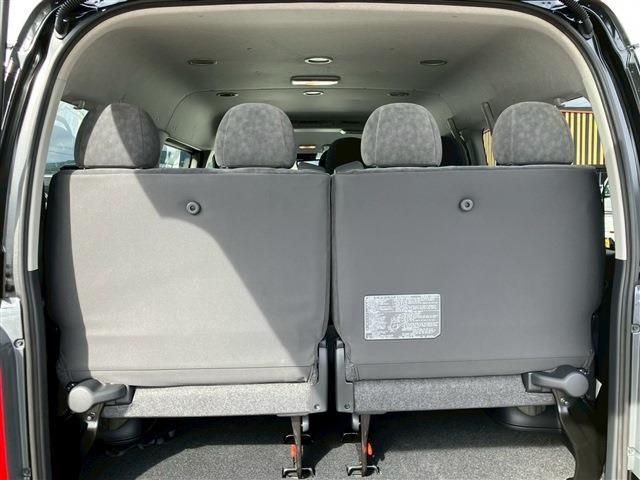 TOYOTA HIACE wagon 2025