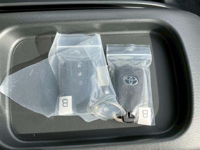 TOYOTA HIACE wagon 2025