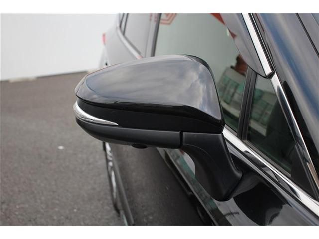 TOYOTA HARRIER HYBRID 2020