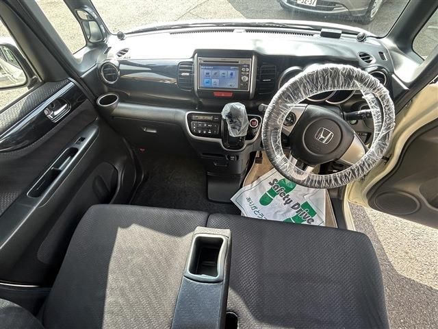 HONDA N BOX CUSTOM 2013