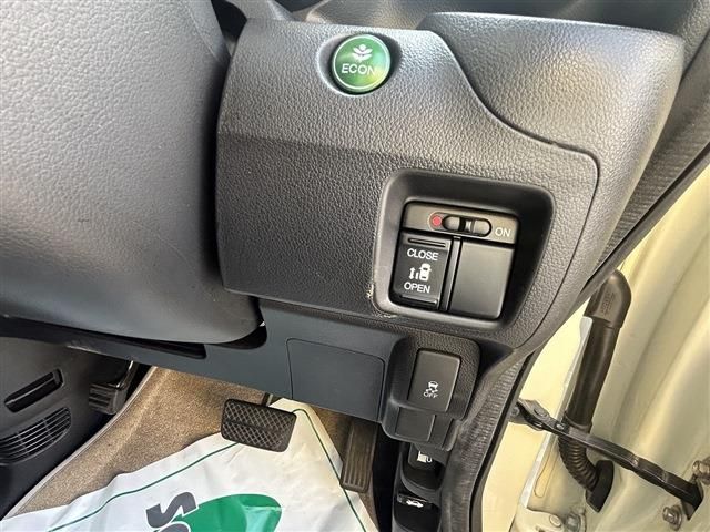 HONDA N BOX CUSTOM 2013