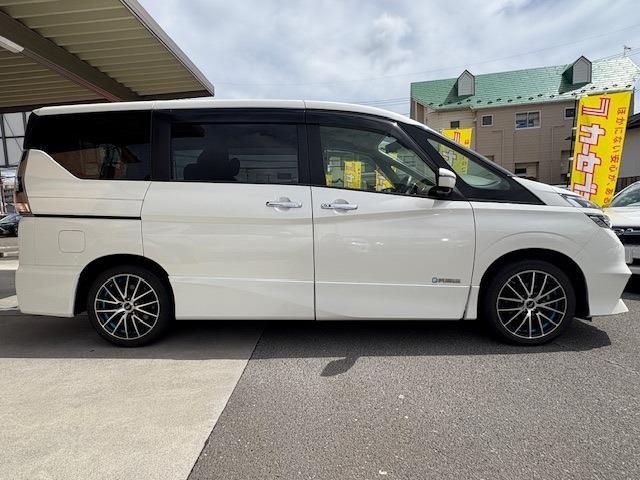 NISSAN SERENA  WG 2018
