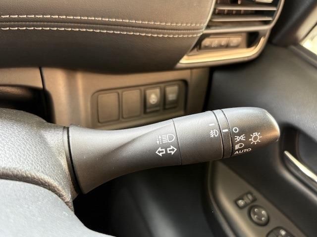 NISSAN SERENA  WG 2018