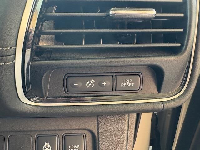 NISSAN SERENA  WG 2018