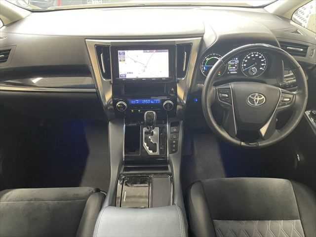 TOYOTA VELLFIRE  HYBRID 4WD 2015