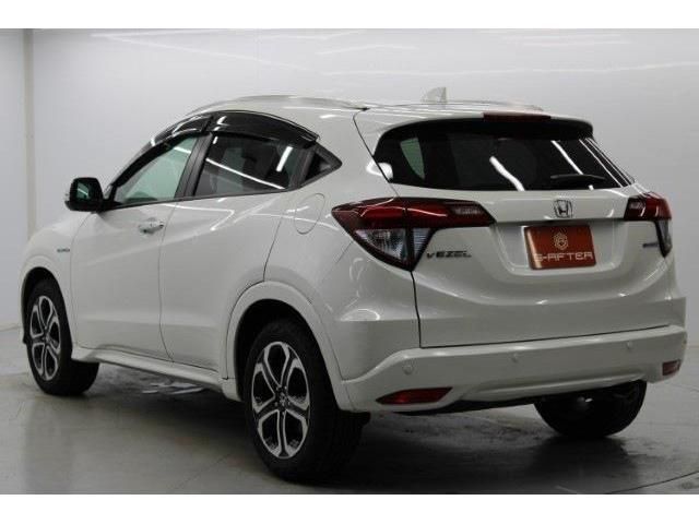 HONDA VEZEL HYBRID 2015