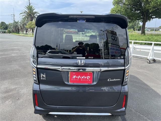 HONDA N BOX CUSTOM 2022