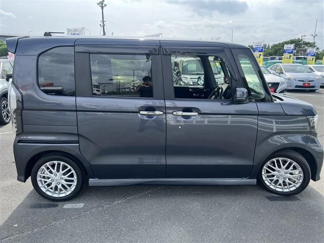 HONDA N BOX CUSTOM 2022