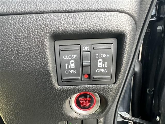 HONDA N BOX CUSTOM 2022