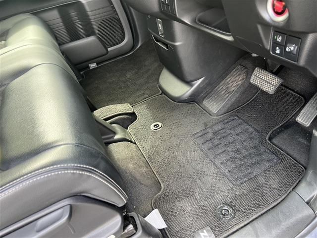 HONDA N BOX CUSTOM 2022