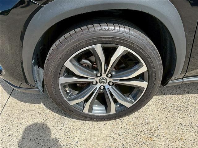 TOYOTA LEXUS NX300h 2020