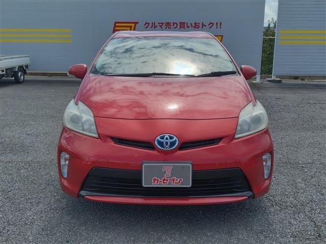 TOYOTA PRIUS 2013