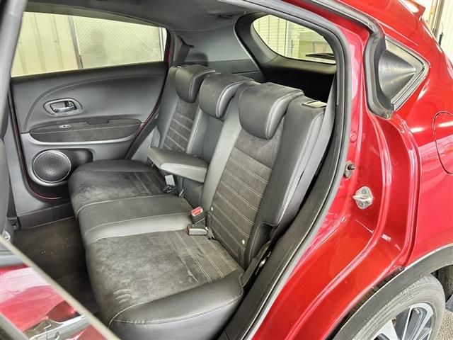 HONDA VEZEL HYBRID 2016