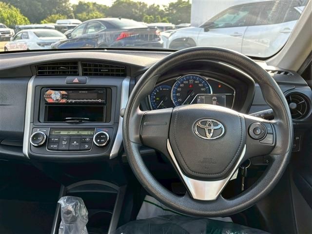 TOYOTA COROLLA FIELDER HYBRID 2016