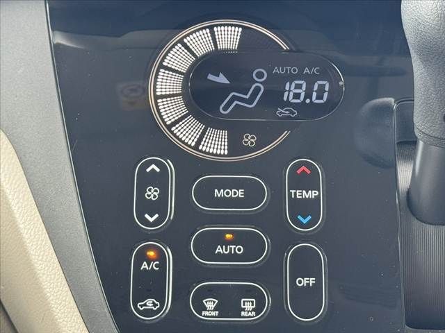 MITSUBISHI eK SPACE 2014