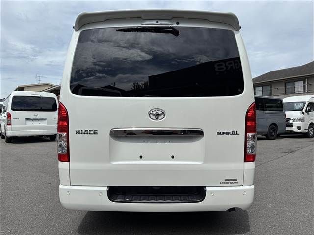 TOYOTA HIACE van 2WD 2022