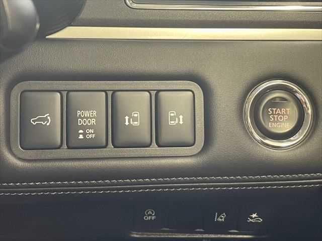 MITSUBISHI DELICA D:5 4WD 2019