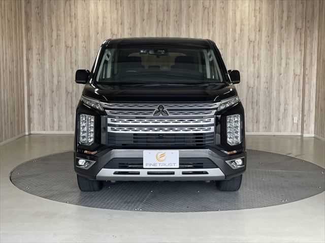 MITSUBISHI DELICA D:5 4WD 2019