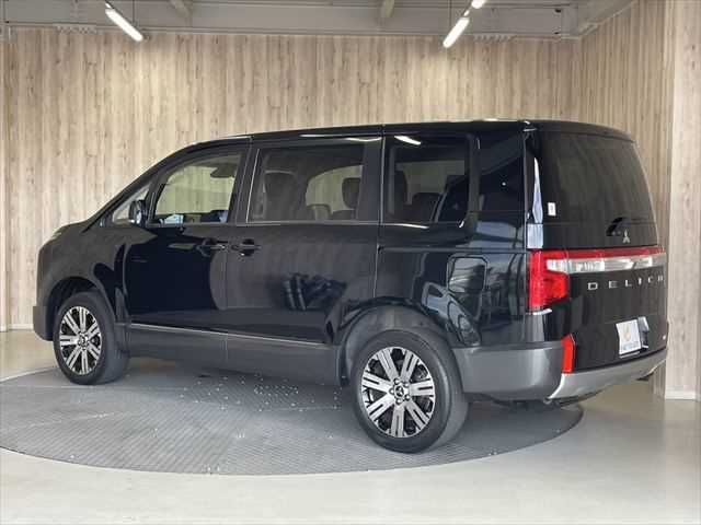 MITSUBISHI DELICA D:5 4WD 2019