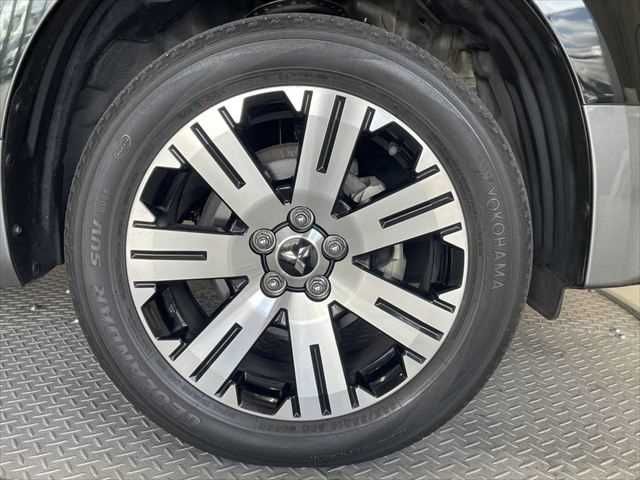 MITSUBISHI DELICA D:5 4WD 2019