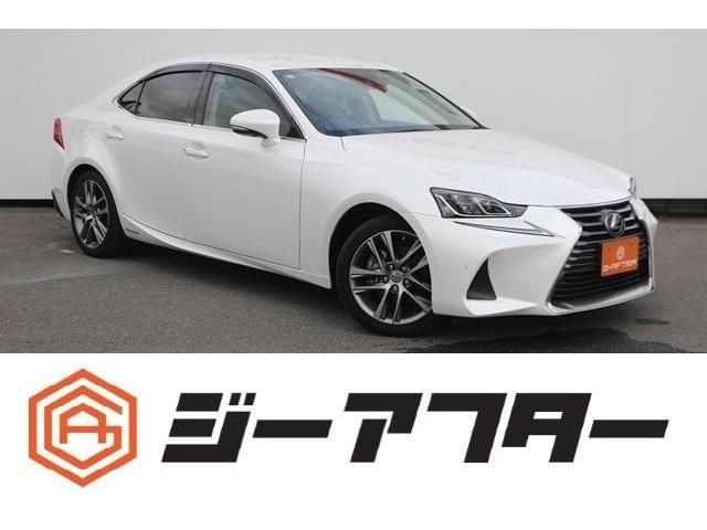 TOYOTA LEXUS IS300h 2017 