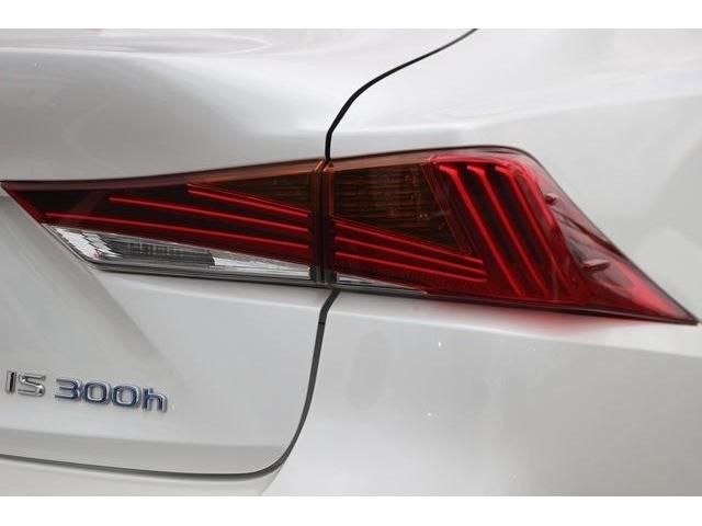 TOYOTA LEXUS IS300h 2017