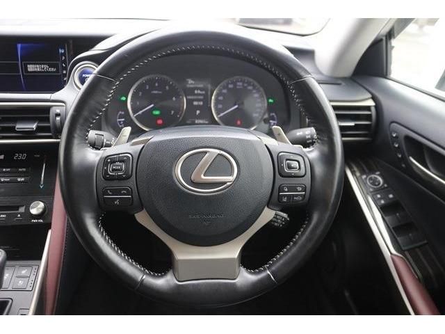 TOYOTA LEXUS IS300h 2017
