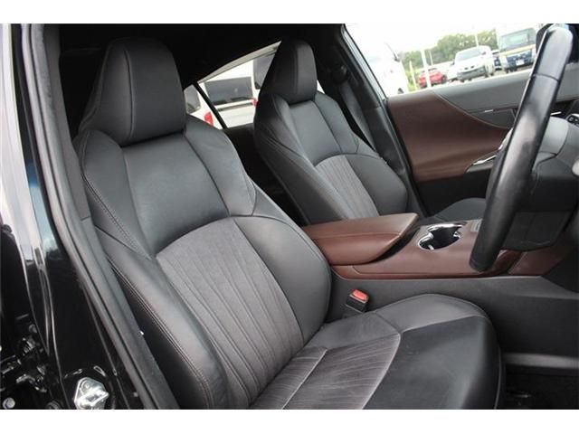 TOYOTA HARRIER HYBRID 2023