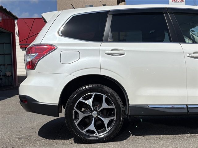 SUBARU FORESTER 2014