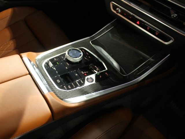 BMW BMW X7 2024