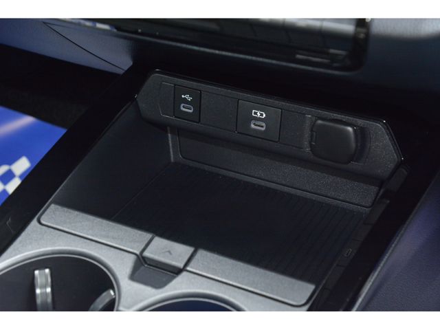 TOYOTA PRIUS 4WD 2023