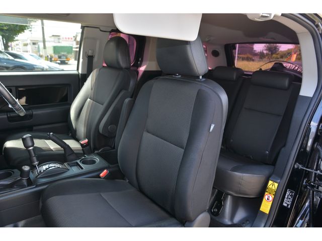 TOYOTA FJ CRUISER 4WD 2012