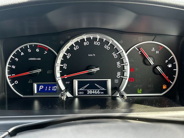 TOYOTA HIACE van 2WD 2019