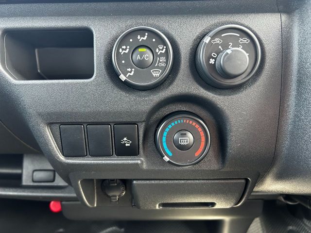 TOYOTA HIACE van 2WD 2019