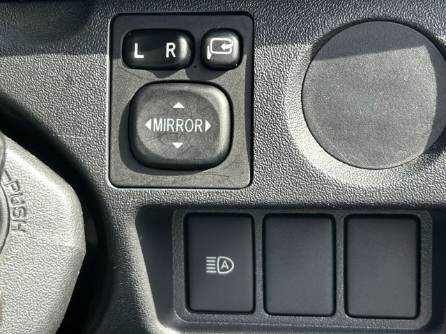 TOYOTA HIACE van 2WD 2019