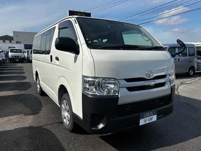 TOYOTA HIACE van 2WD 2019