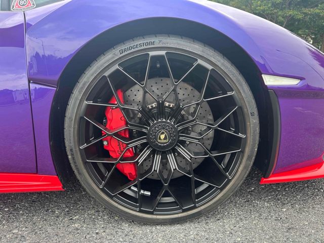 LAMBORGHINI LAMBORGHINI HURACAN 2023