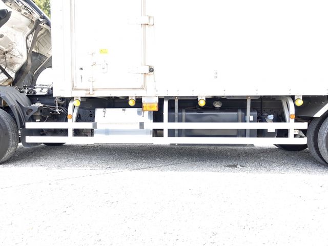 MITSUBISHI FUSOU FIGHTER 2015