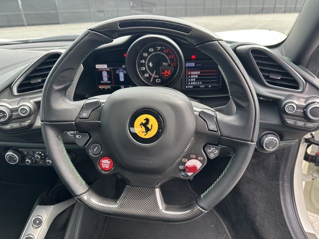 FERRARI FERRARI 488GTB 2017