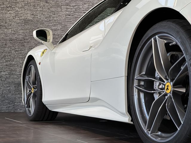 FERRARI FERRARI 488GTB 2017