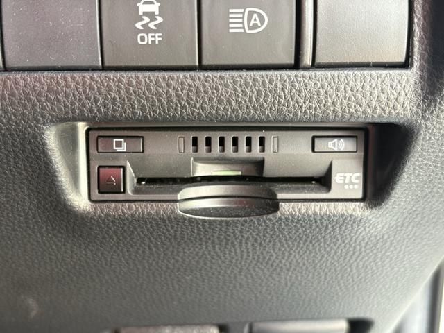 TOYOTA HARRIER 2WD 2021