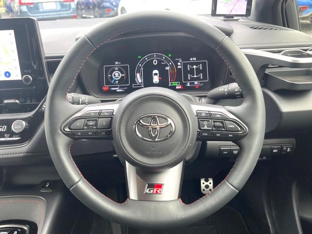 TOYOTA GR COROLLA 2024