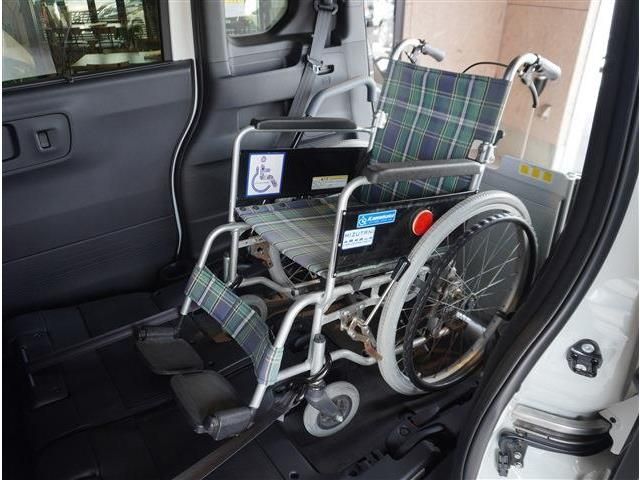 HONDA N BOX CUSTOM 2025