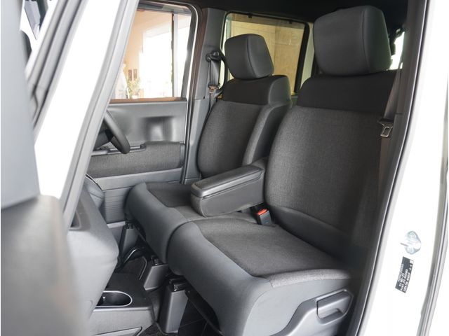 HONDA N BOX CUSTOM 2025