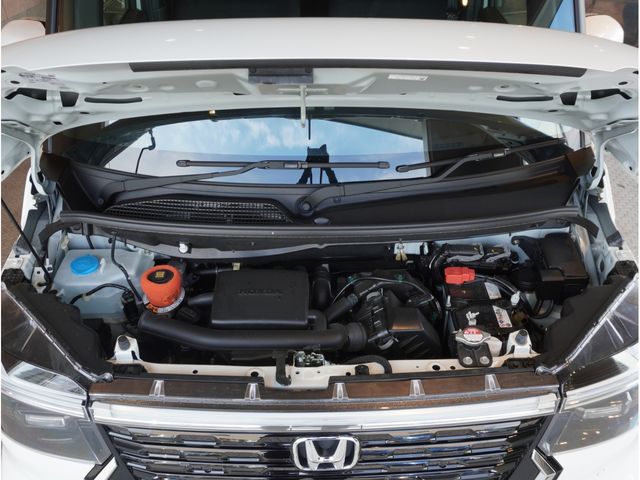 HONDA N BOX CUSTOM 2025