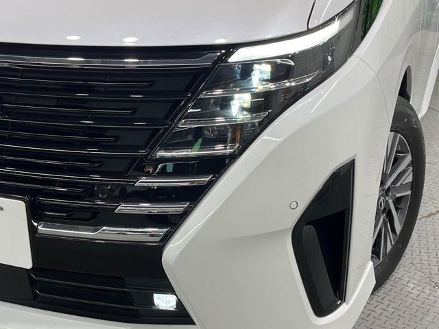 NISSAN SERENA  WG 2023