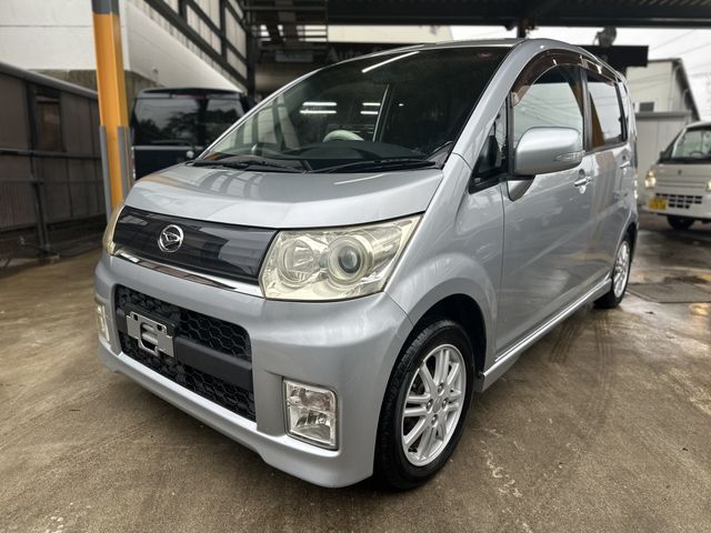 DAIHATSU MOVE CUSTOM 2009